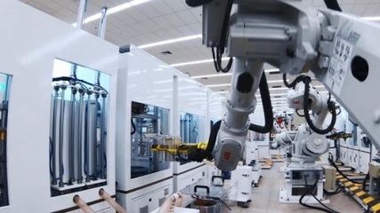 XPT蔚來驅(qū)動科技 以全塑先進制造與智能網(wǎng)聯(lián)技術(shù)，驅(qū)動新能源未來